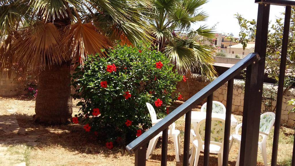Willa Hibiscus Rosso Donnalucata  Zewnętrze zdjęcie